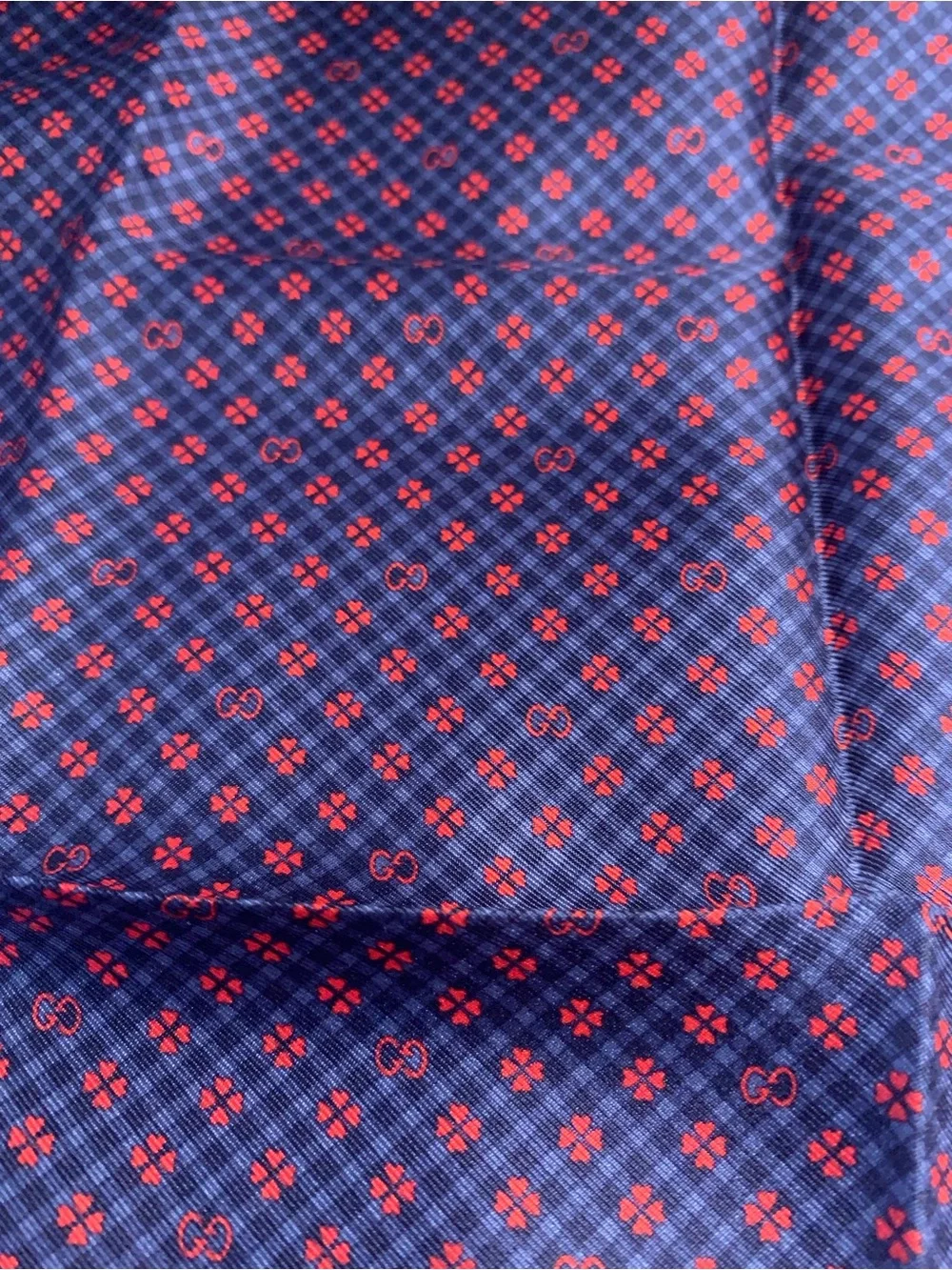 Gucci Men’s Navy and Red Patterned Silk Pocket Square